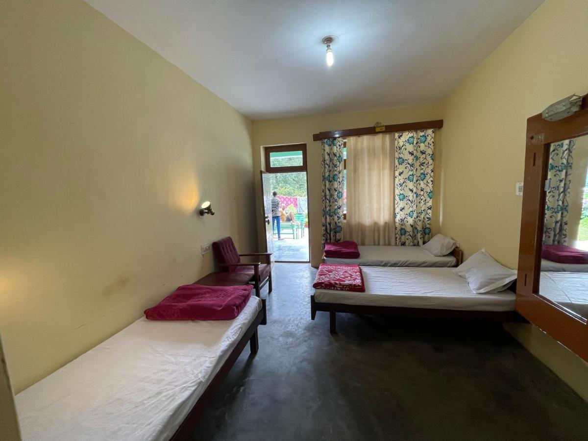 Apple View Guest House & Hostel - Manali (Himachal Pradesh) — Photos 1